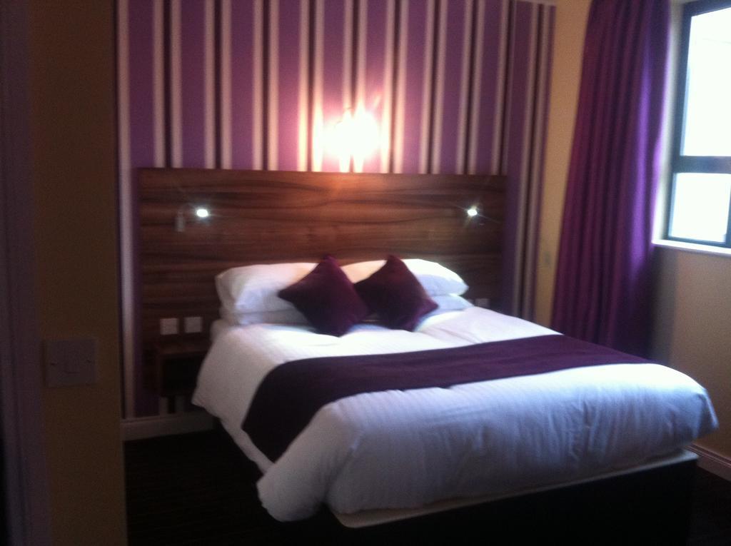 Mourne Country Hotel นิวรี ห้อง รูปภาพ
