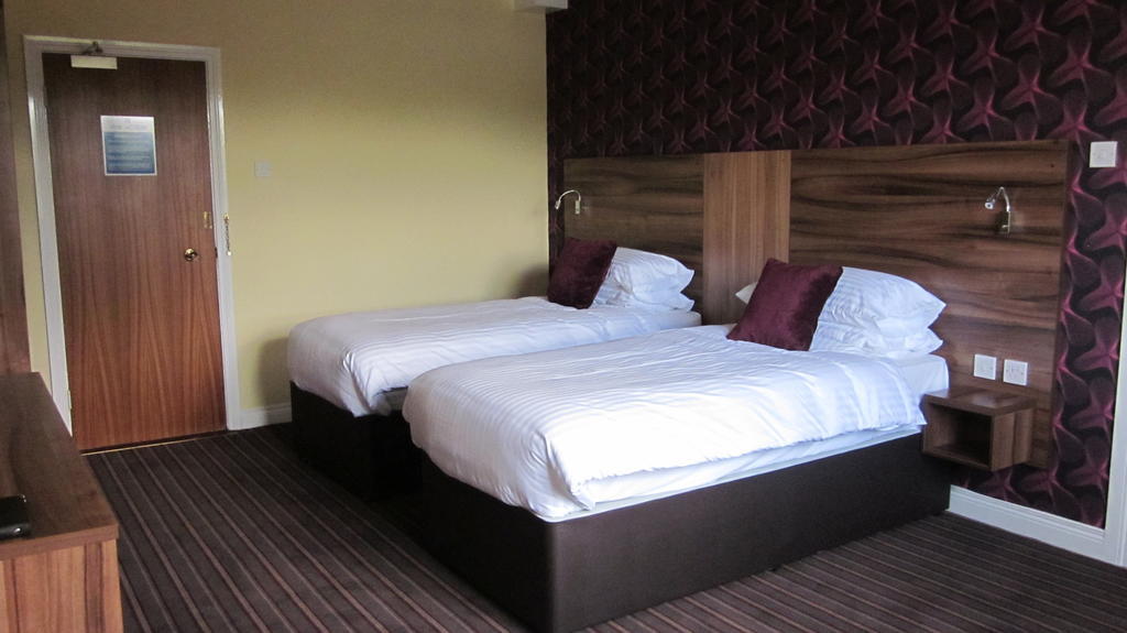 Mourne Country Hotel นิวรี ห้อง รูปภาพ