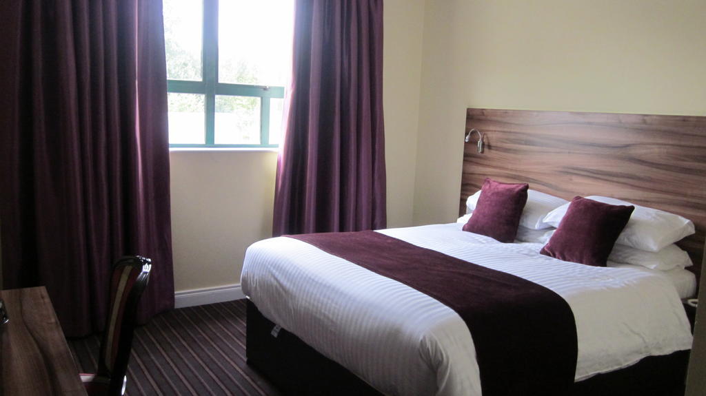 Mourne Country Hotel นิวรี ห้อง รูปภาพ